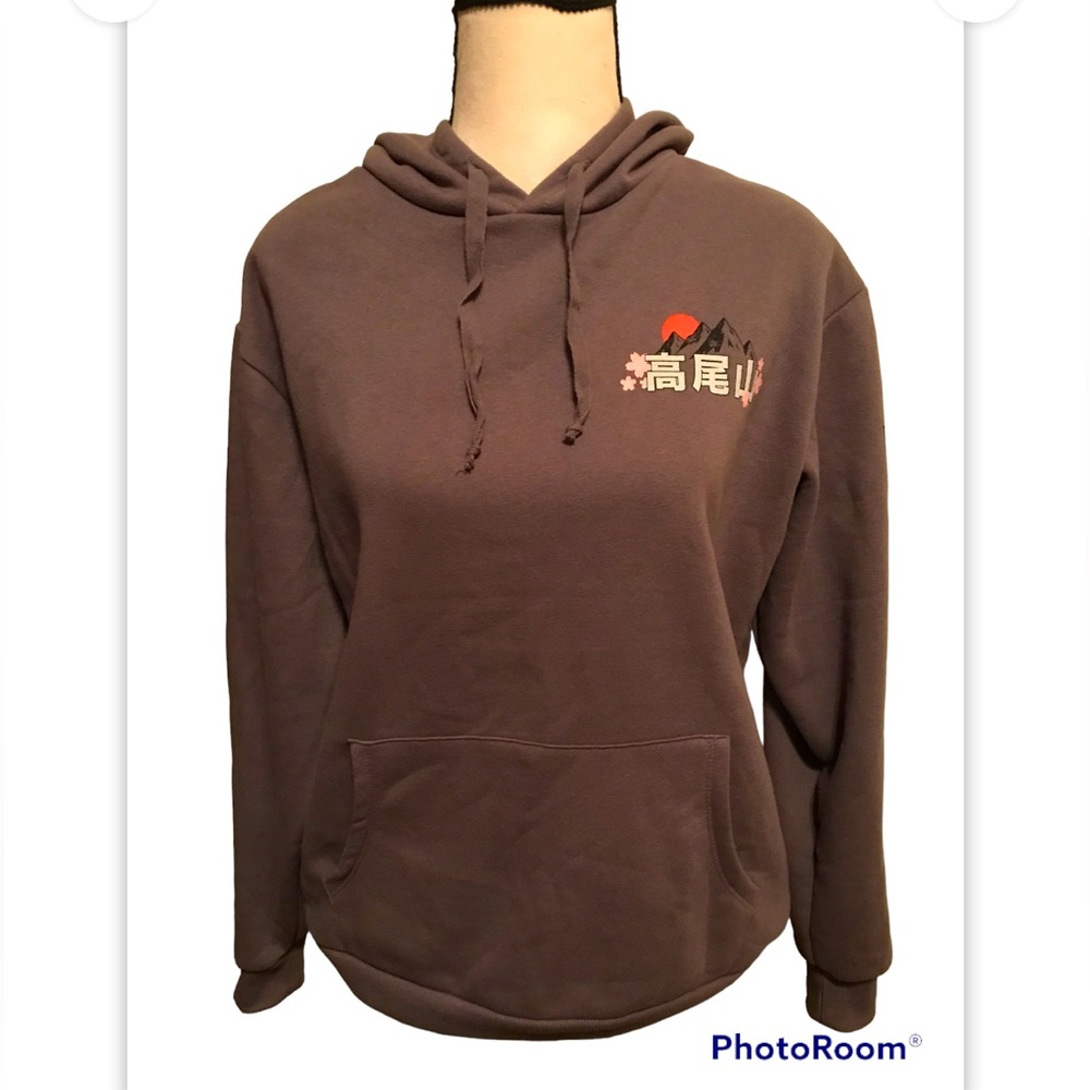 NWOT Social Scene Hoodie